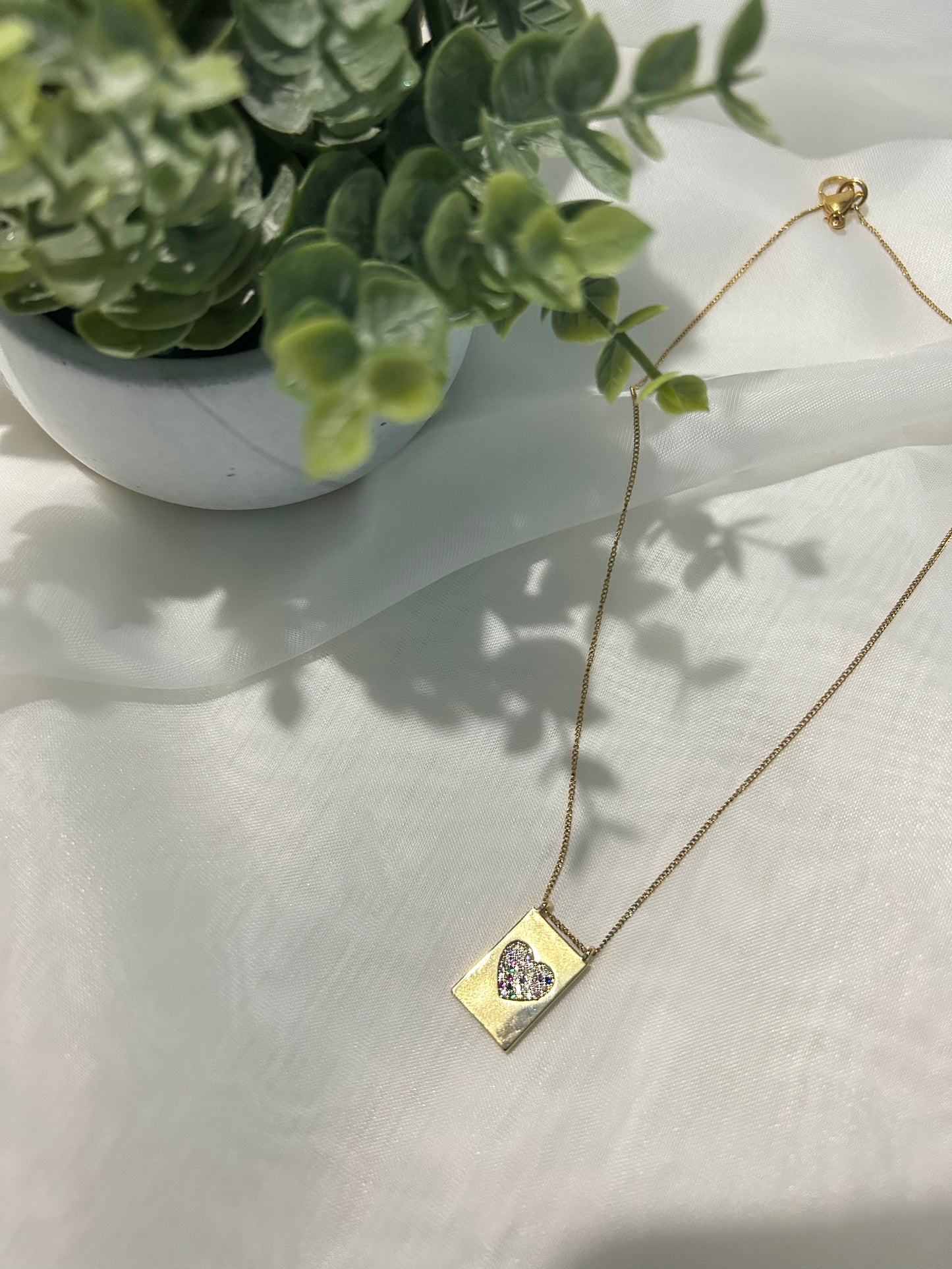 Rhinestone heart necklace