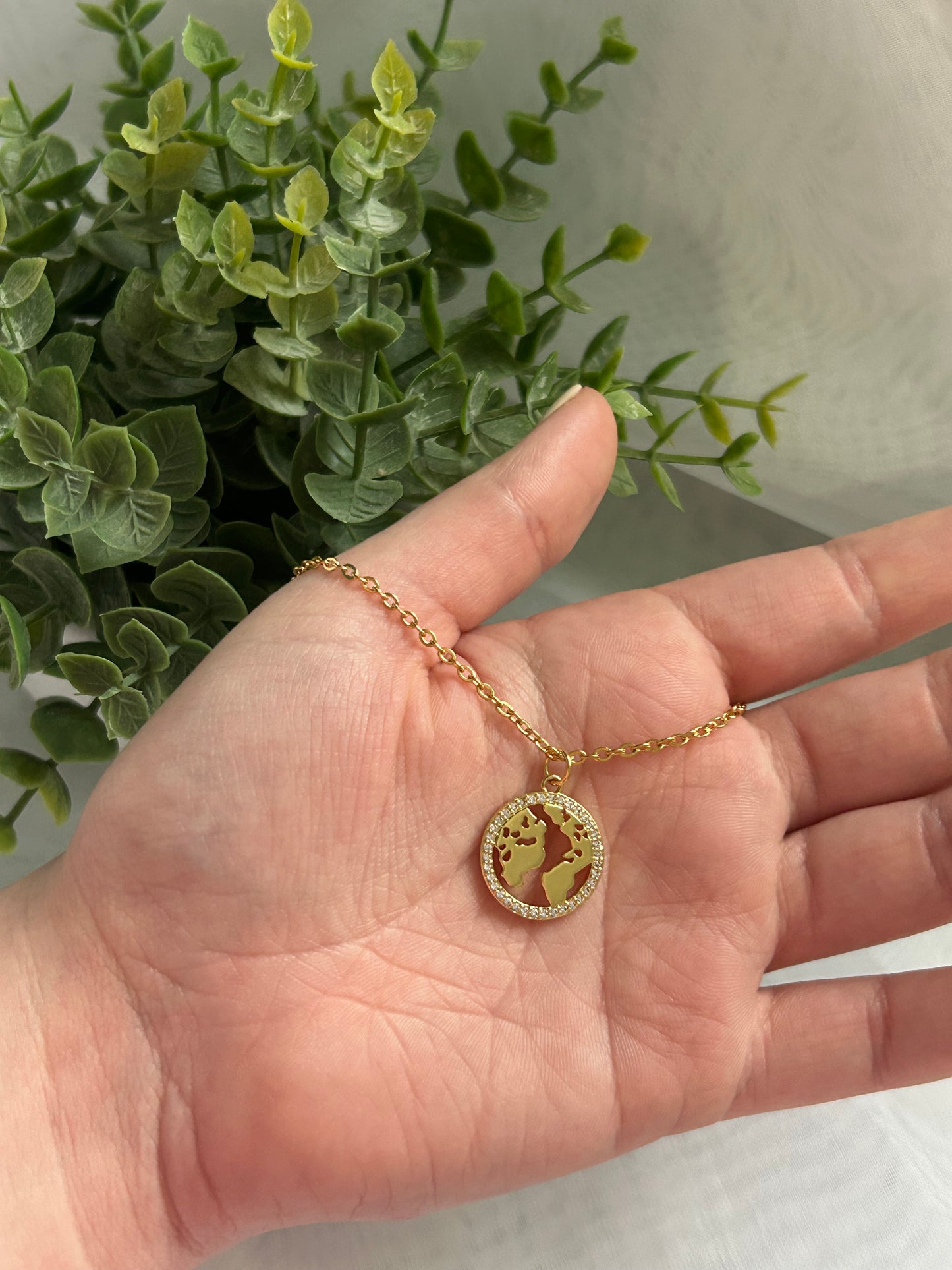 Mundua necklace