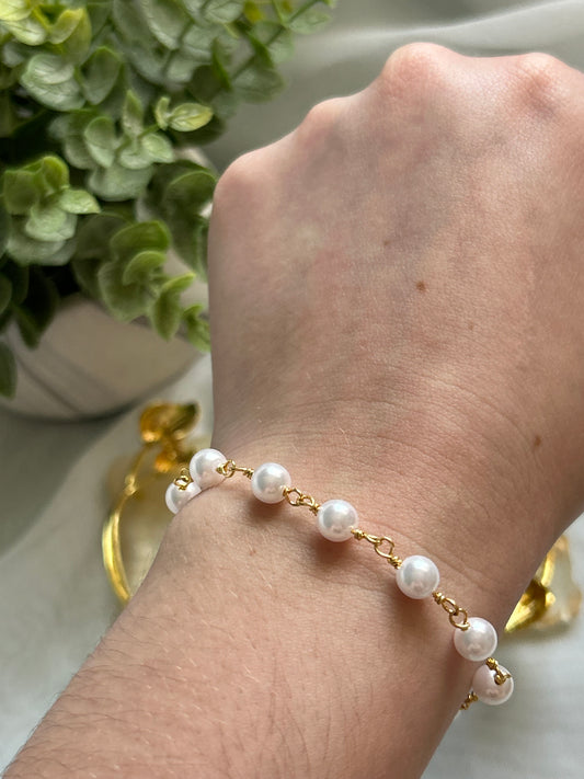 Pearl bracelet