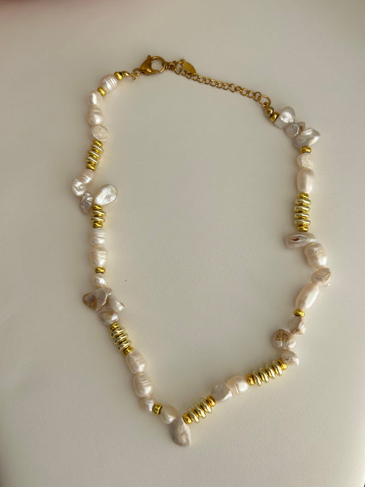 Luz de luna necklace