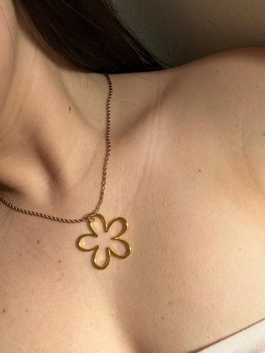 Azalea necklace